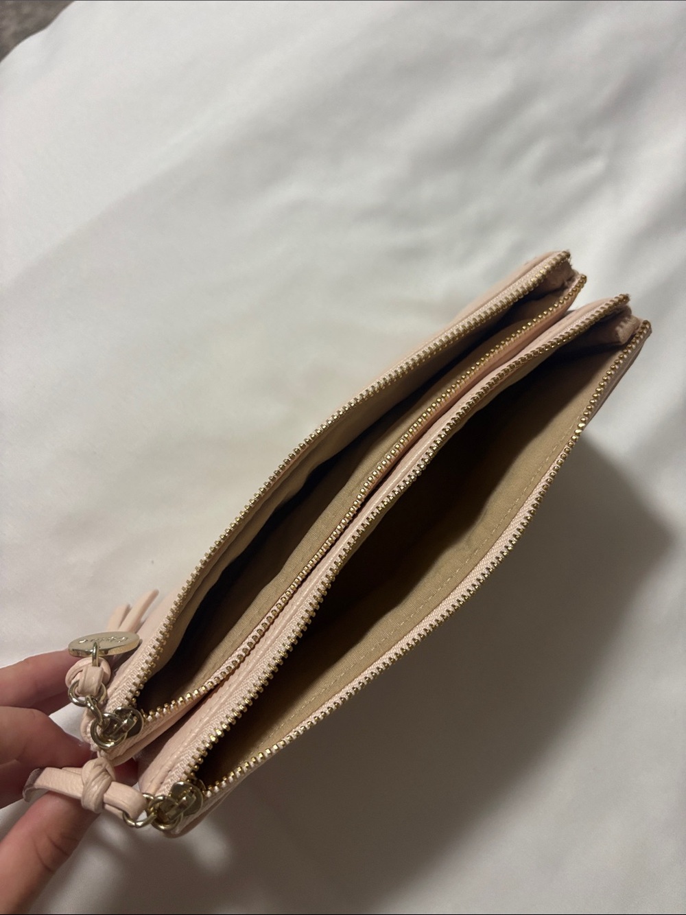 Chloé Blush Leather Zip Pouch - Picture 2 of 3